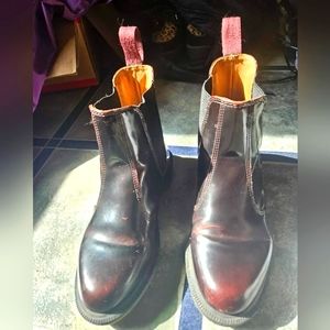 Womens Doc Marten Chelsea Boot